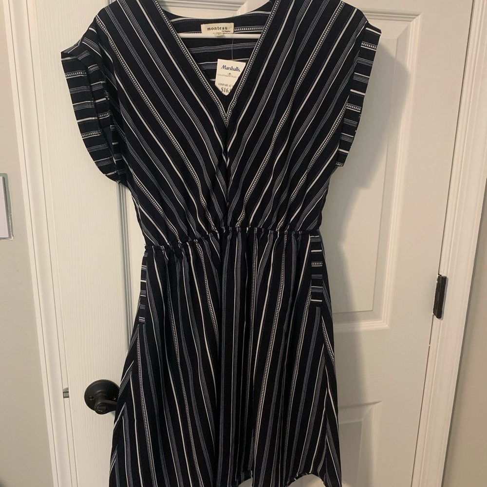 NWT short sleeve stripped dress